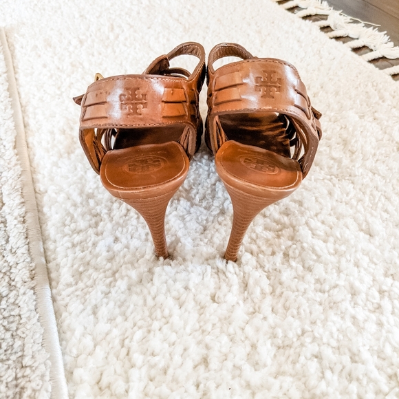 Tory Burch sandals - Picture 2 of 6